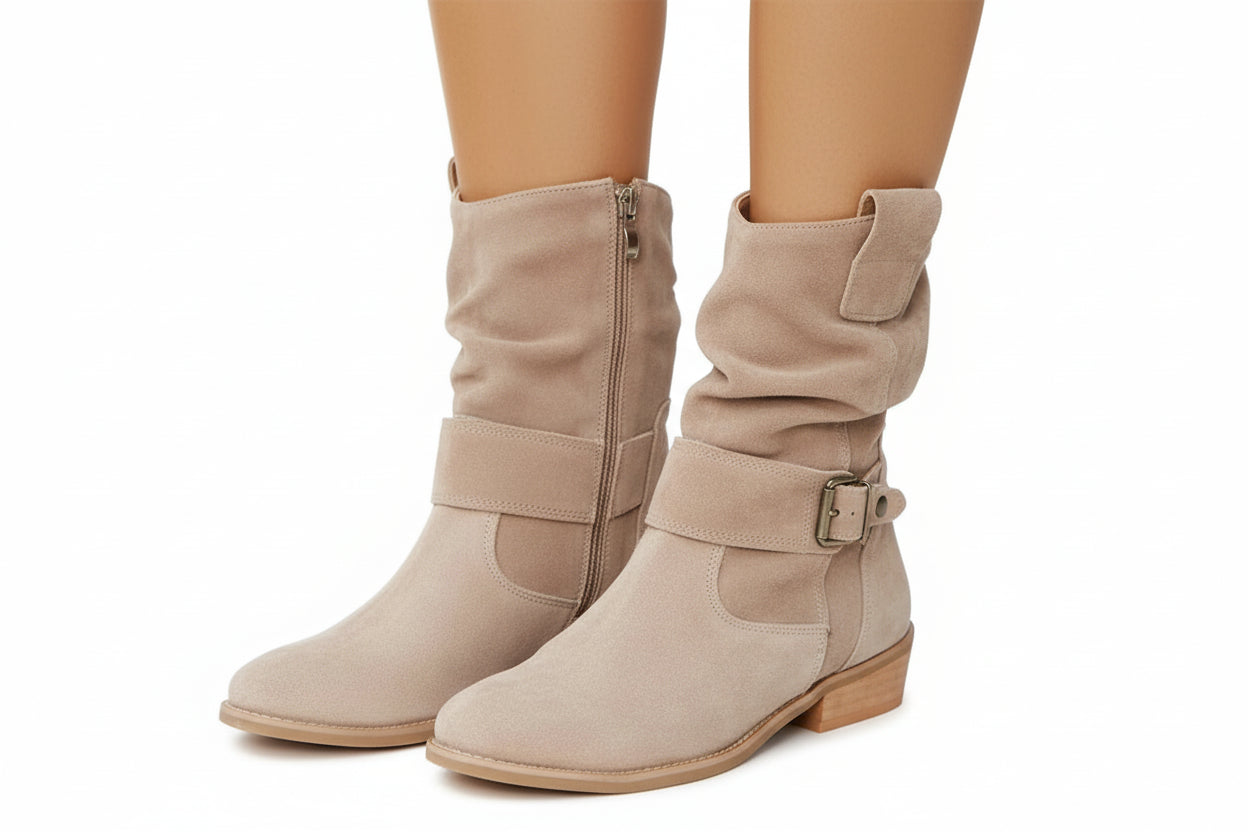 Damen Stiefel mit mittlerer Schafthöhe, Riemendetail und seitlichem Reißverschluss-Footwear for women-Alpenkind