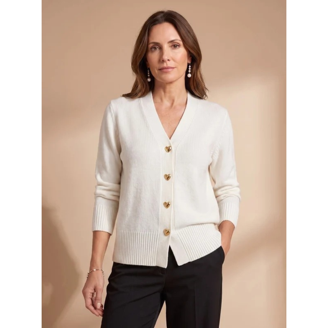Damen-Strickjacke mit V-Ausschnitt und Herzknöpfen-Cardigans for women-Alpenkind