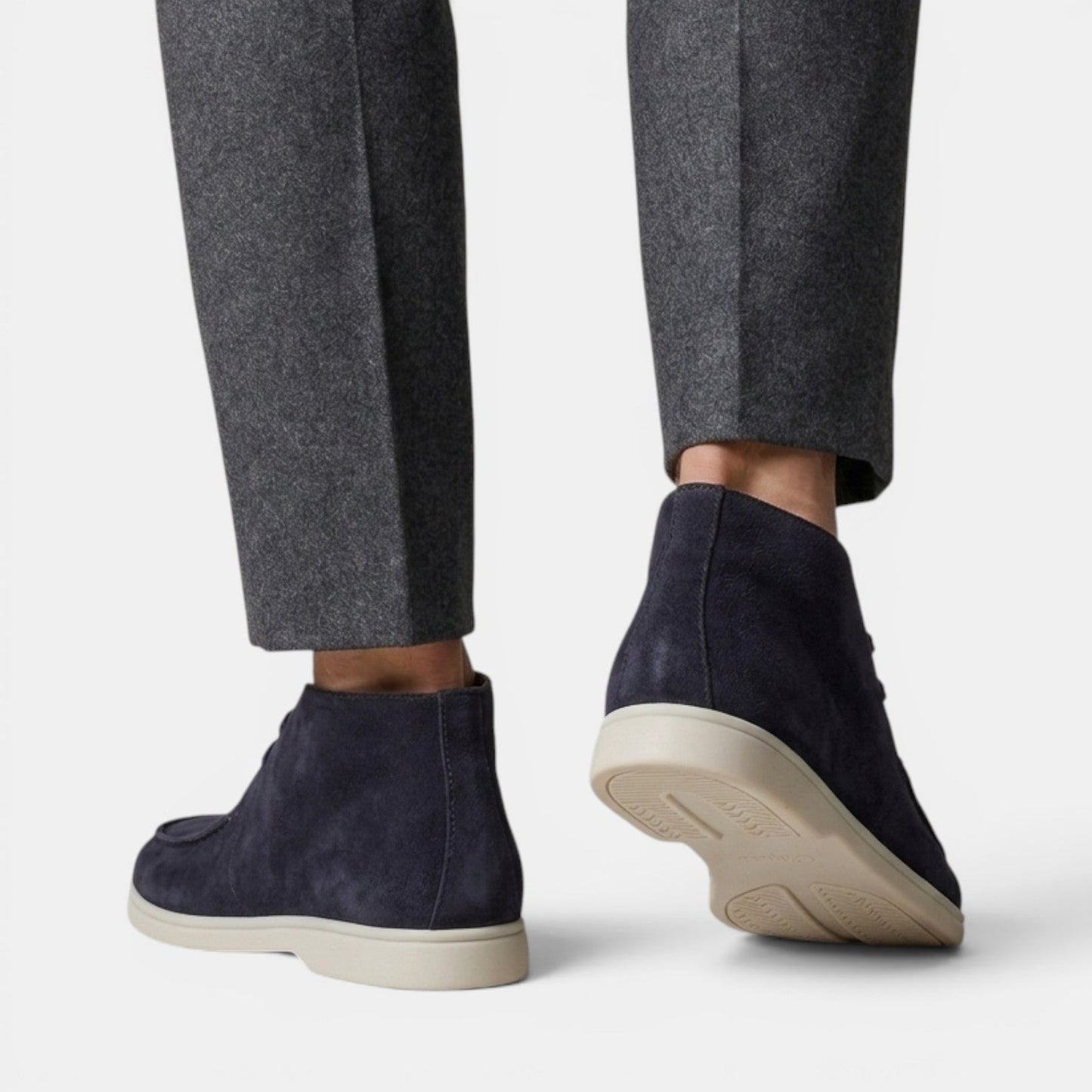 Herren-Chukka-Stiefel aus Wildleder mit Mokassin-Naht-Footwear for men-Alpenkind