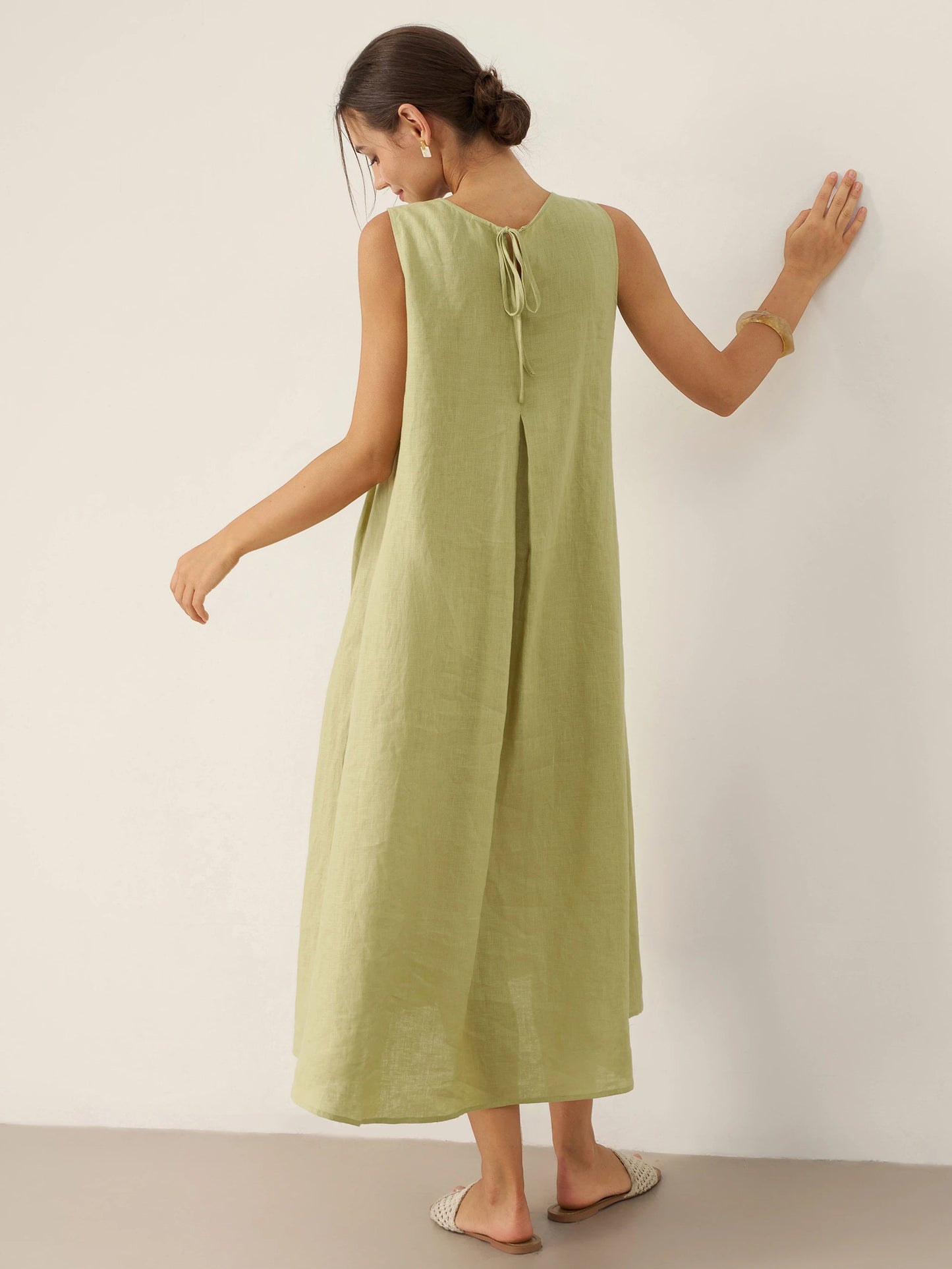 Ärmelloses Leinen-Midikleid mit V-Ausschnitt für Damen-Midi Dress-Alpenkind