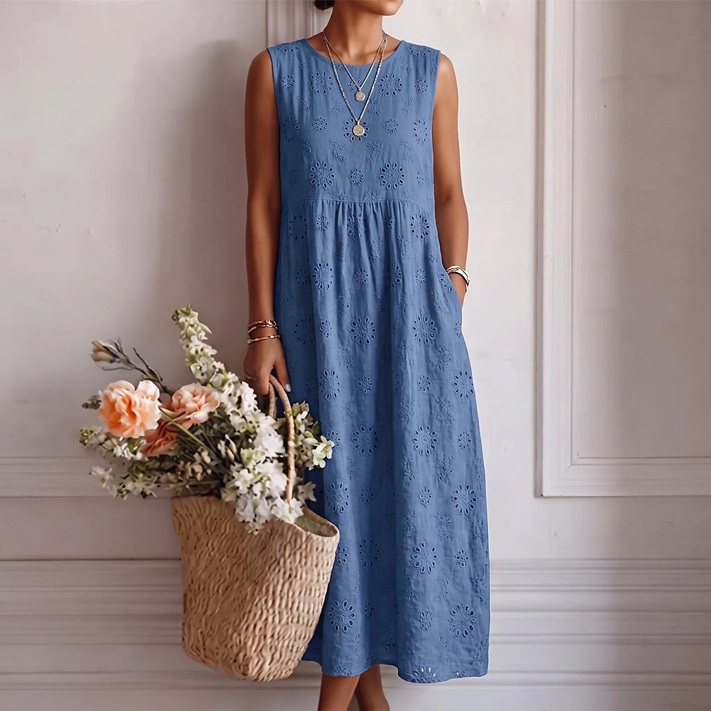 Ärmelloses Midi-Kleid für Damen mit Lochstickerei-Midi Dress-Alpenkind