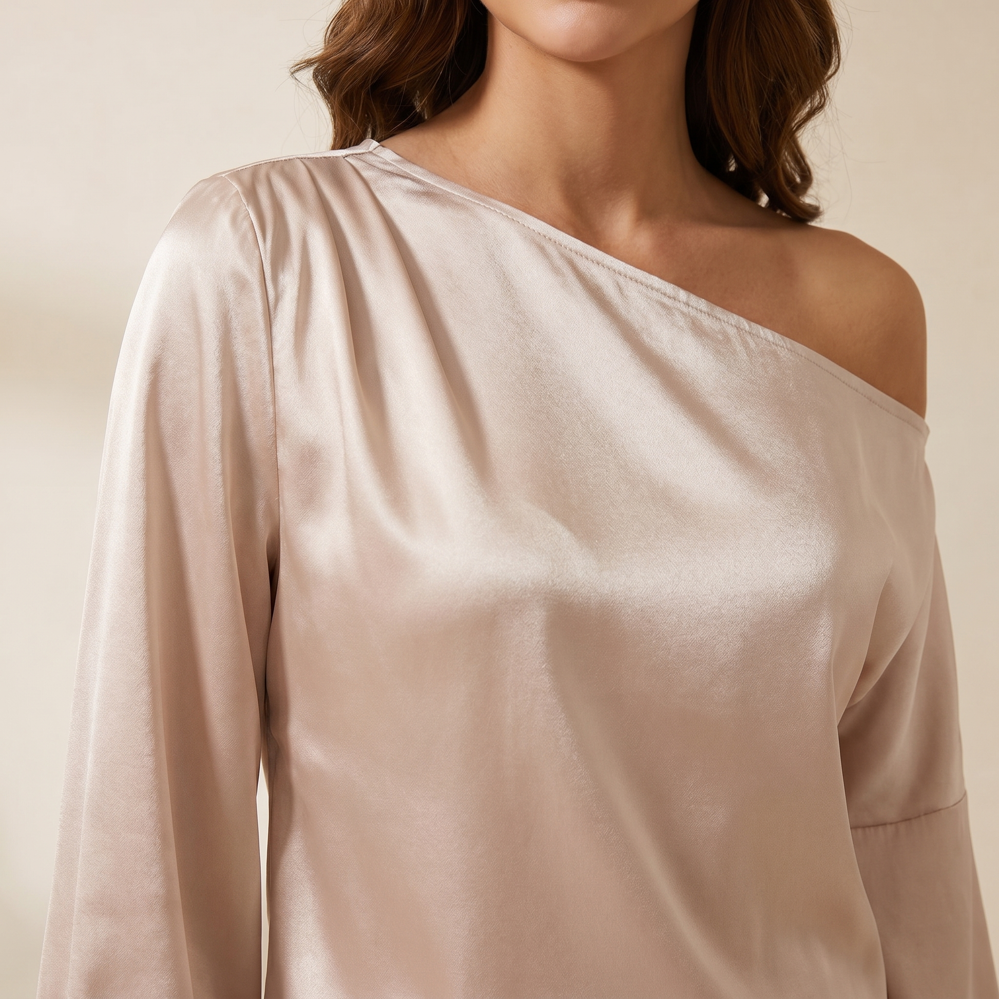 Damen-Bluse mit One-Shoulder-Ausschnitt und Ballonärmeln-Blouse for women-Alpenkind