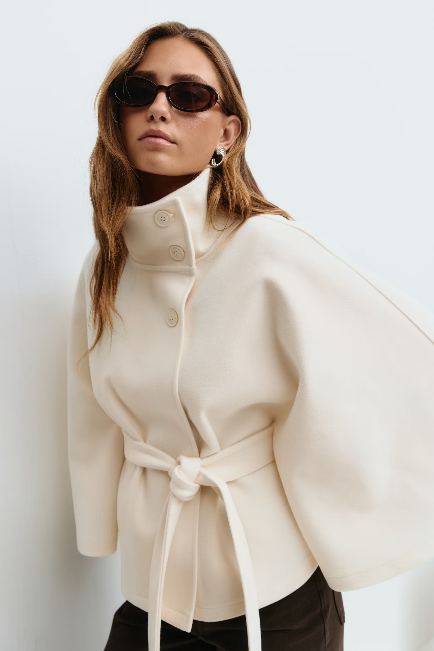 Damen Capejacke mit Stehkragen und Bindegürtel-Women Coats-Alpenkind