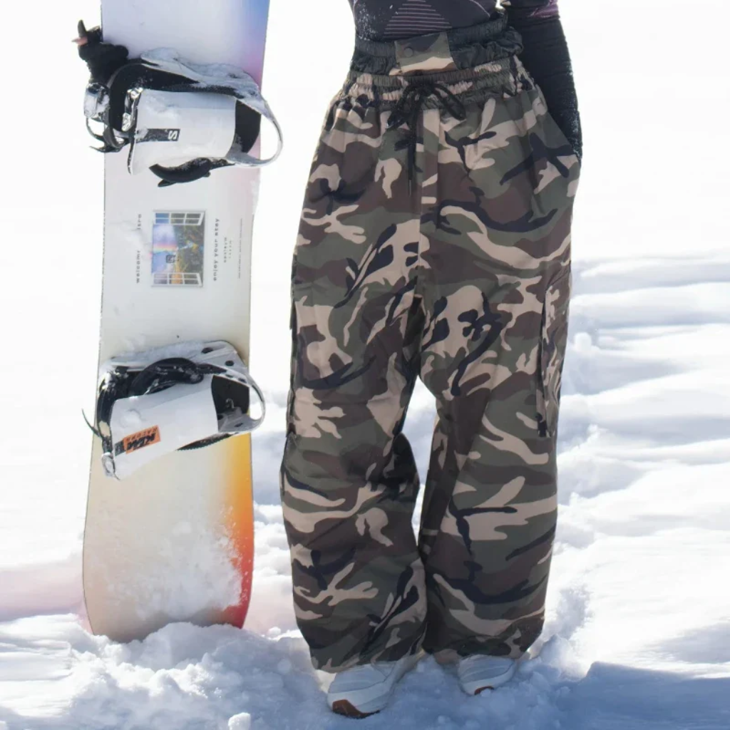 Damen Cargo-Snowboardhose mit Camouflage-Muster-Pants for Women-Alpenkind