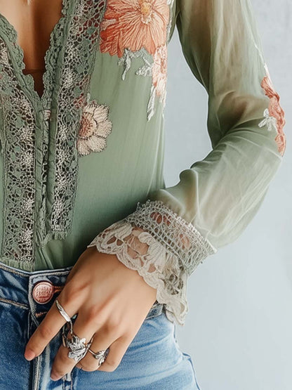 Damen-Chiffonbluse mit Stickerei und Spitzenbesatz-Blouses for women-Alpenkind