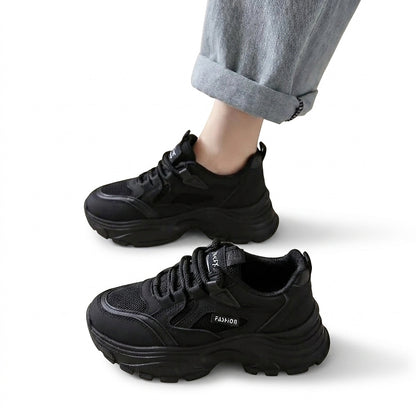 Damen Chunky-Plateau-Sneaker mit Schnürung-Footwear for women-Alpenkind