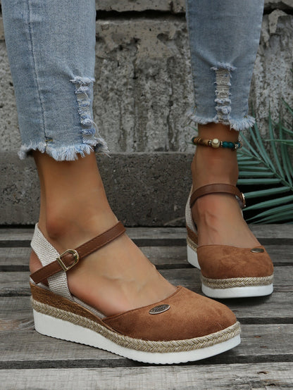 Damen-Espadrilles mit Keilabsatz und Knöchelriemen-Footwear for women-Alpenkind