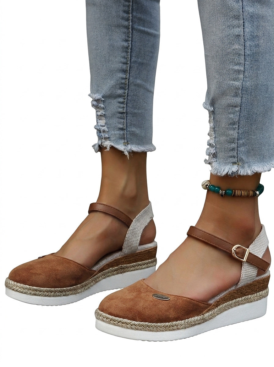 Damen-Espadrilles mit Keilabsatz und Knöchelriemen-Footwear for women-Alpenkind