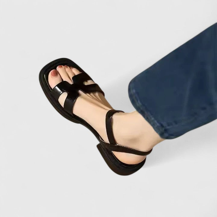 Damen-Flachsandalen mit H-Ausschnitt und Knöchelriemen-Footwear for women-Alpenkind