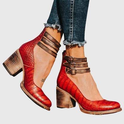 Damen Geschlossene Ankle-Boots mit Seitlichen Ausschnitten, Drei Schnallenriemen und Blockabsatz-Footwear for women-Alpenkind