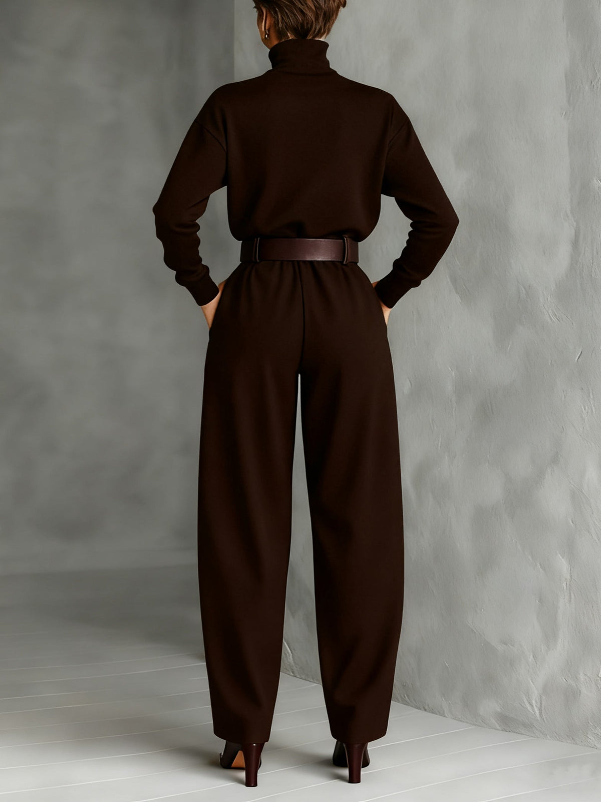 Damen-Jumpsuit mit hohem Kragen, langen Ärmeln und weitem Bein-Jumpsuits for women-Alpenkind