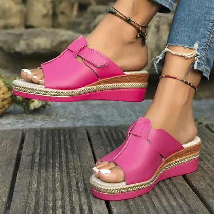Damen-Keilsandalen mit Klettverschluss-Footwear for women-Alpenkind