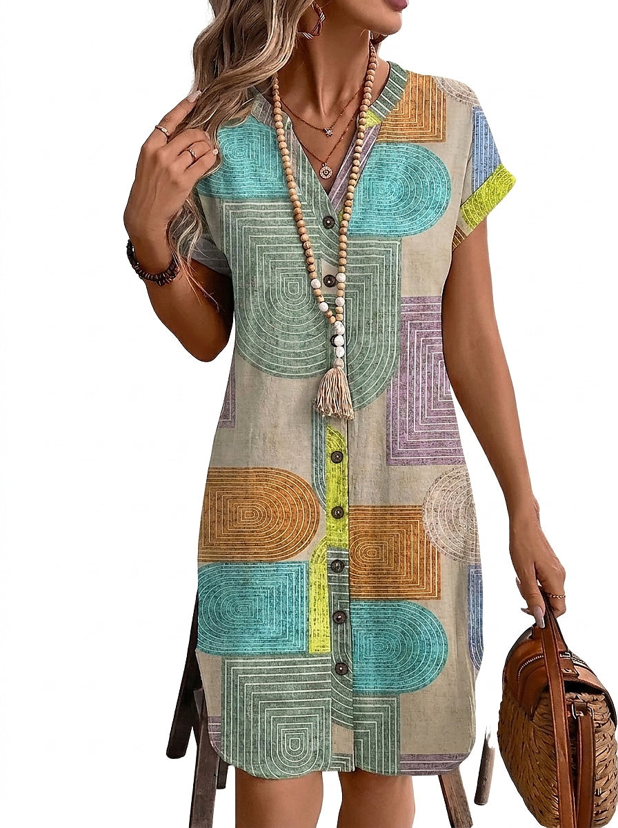 Damen-Kleid mit V-Ausschnitt, Knopfleiste und geometrischem Muster-Mini Dress-Alpenkind