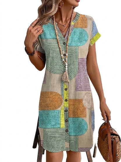 Damen-Kleid mit V-Ausschnitt, Knopfleiste und geometrischem Muster-Mini Dress-Alpenkind