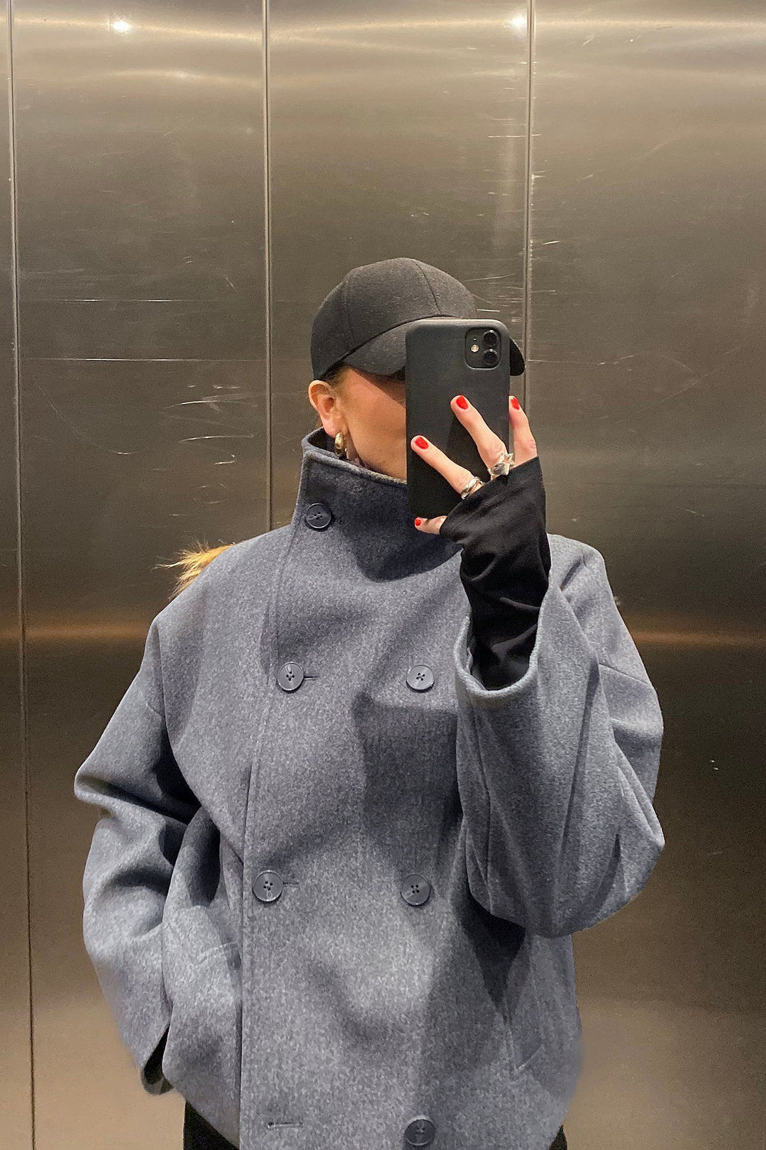 Damen Kurzjacke mit doppelter Knopfreihe und breitem Kragen