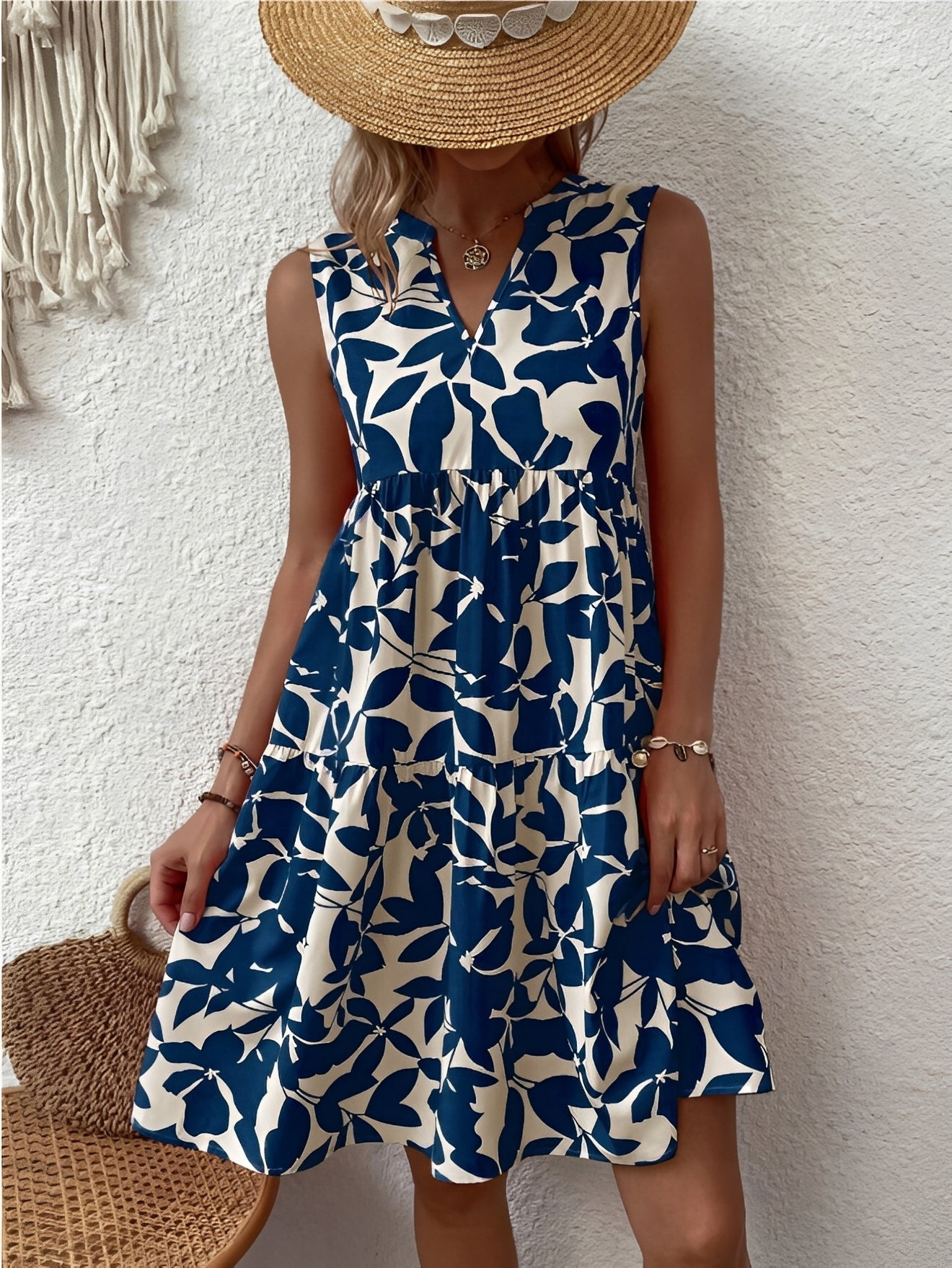 Damen Kurzkleid ohne Ärmel mit V-Ausschnitt und gestuftem Rock-Midi Dress-Alpenkind