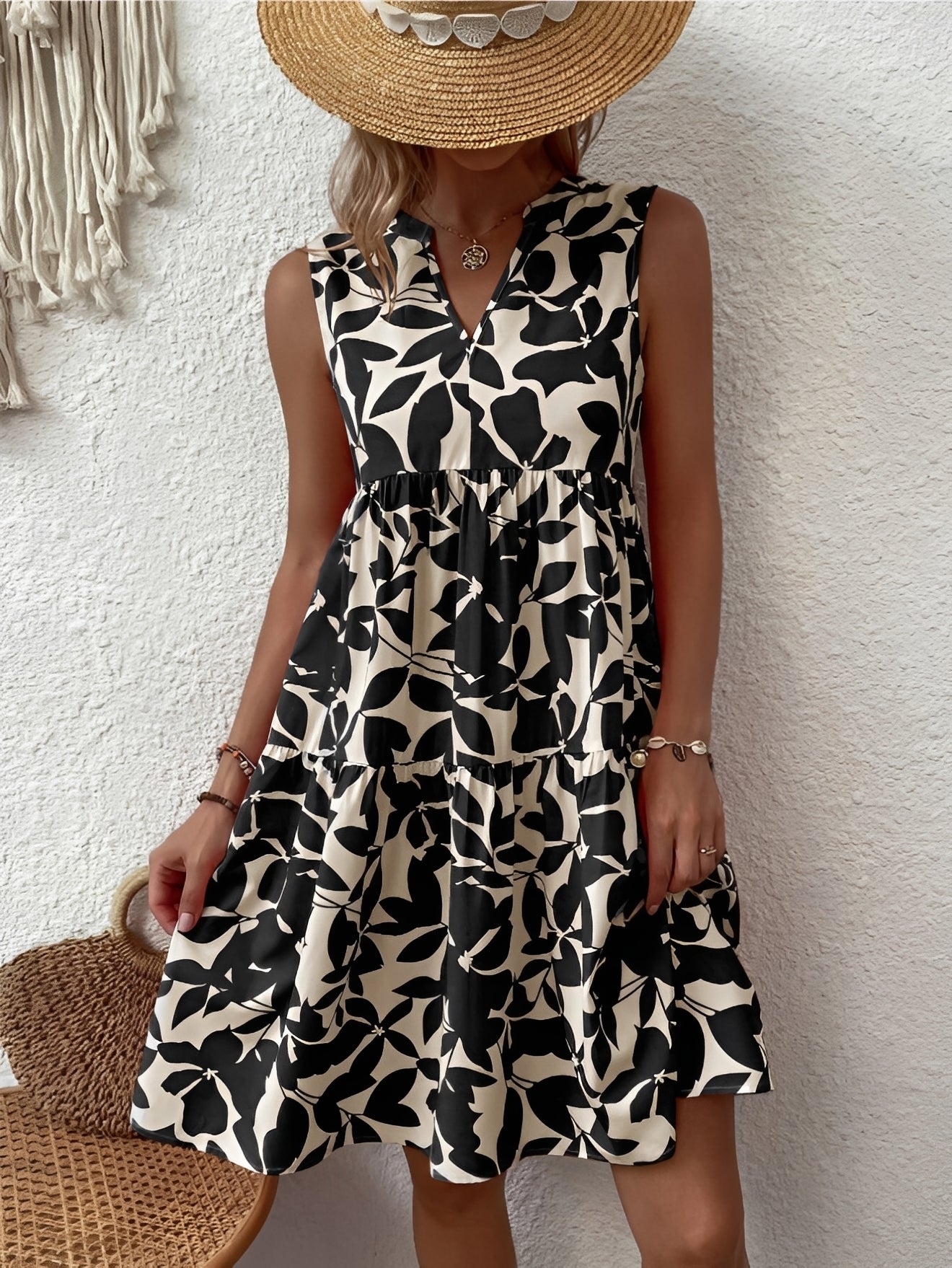 Damen Kurzkleid ohne Ärmel mit V-Ausschnitt und gestuftem Rock-Midi Dress-Alpenkind