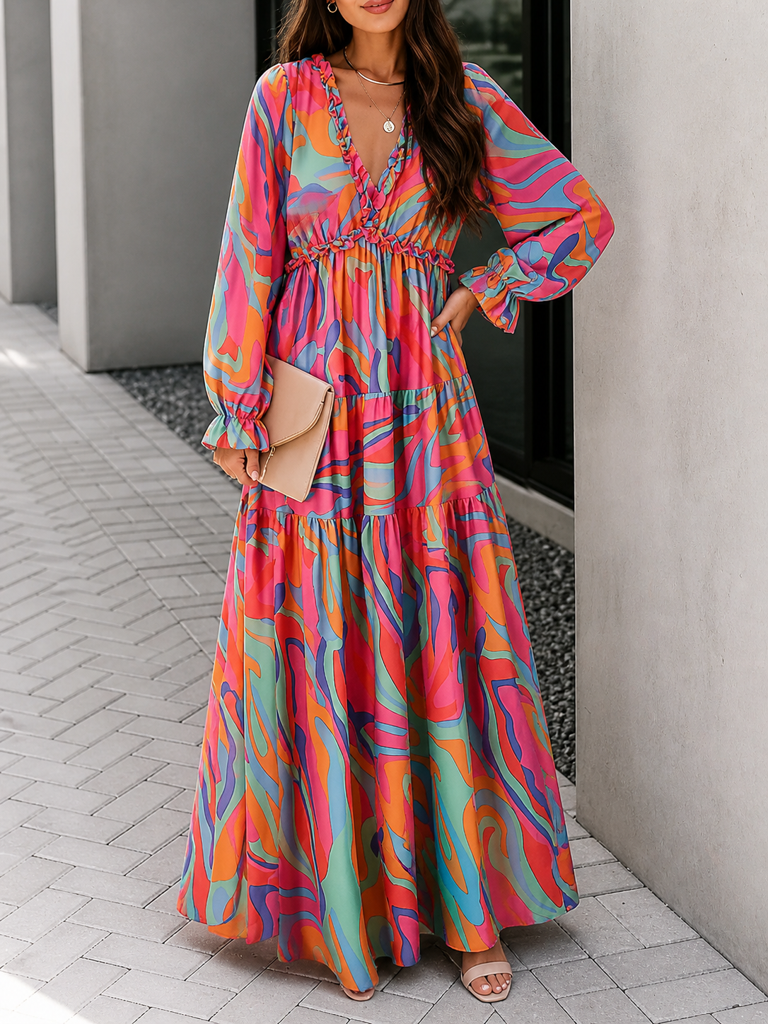 Damen Langarm Maxikleid mit V-Ausschnitt und gestuftem Rock mit Blumenmuster-Maxi Dress-Alpenkind