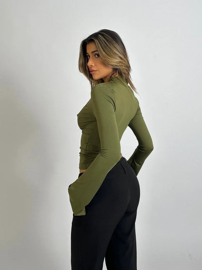 Damen Langarmtop mit V-Ausschnitt, Spitzeneinsatz und ausgestellten Ärmelenden-Tops for women-Alpenkind