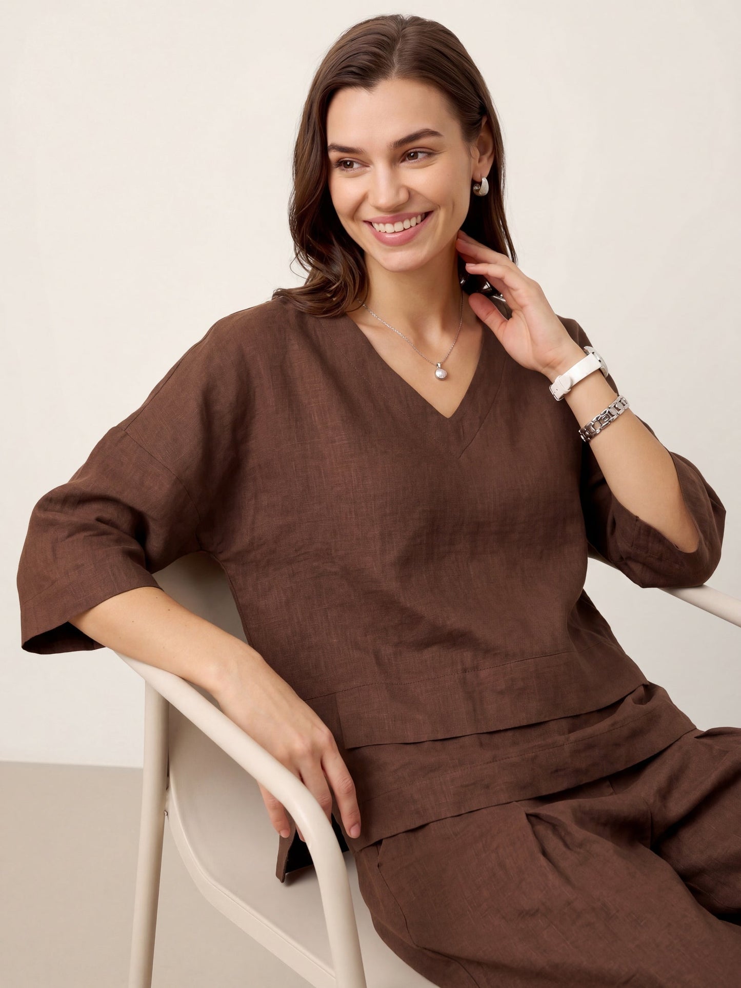 Damen-Leinentop mit V-Ausschnitt und Lagen-Saum-Tops for women-Alpenkind