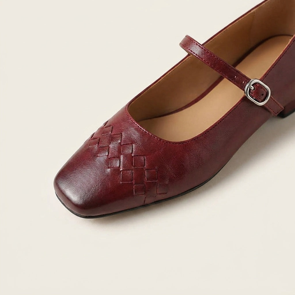 Damen Mary Jane Ballerinas mit geflochtener Struktur und eckiger Zehenpartie-Footwear for women-Alpenkind