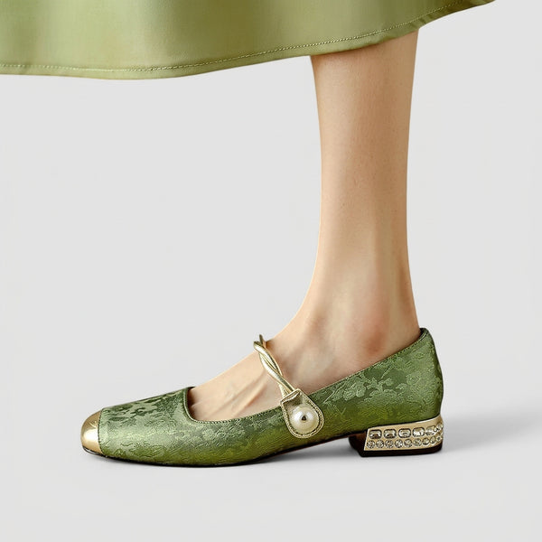 Damen-Mary-Jane-Schuhe mit floralem Muster und verzierten Blockabsätzen-Footwear for women-Alpenkind