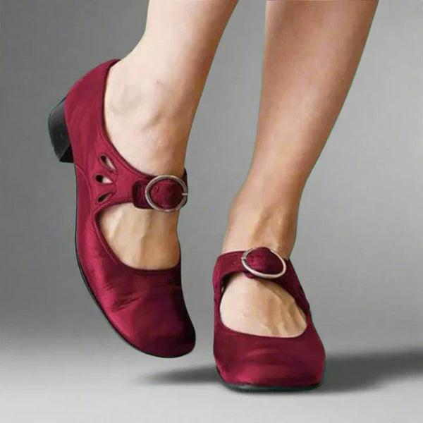 Damen Mary-Jane Schuhe mit Schnallenriemen und Ausschnitten-Footwear for women-Alpenkind