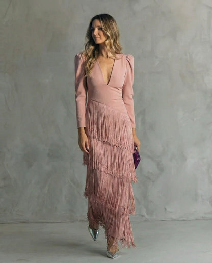 Damen-Maxikleid mit V-Ausschnitt und Fransenstufen-Maxi Dress-Alpenkind