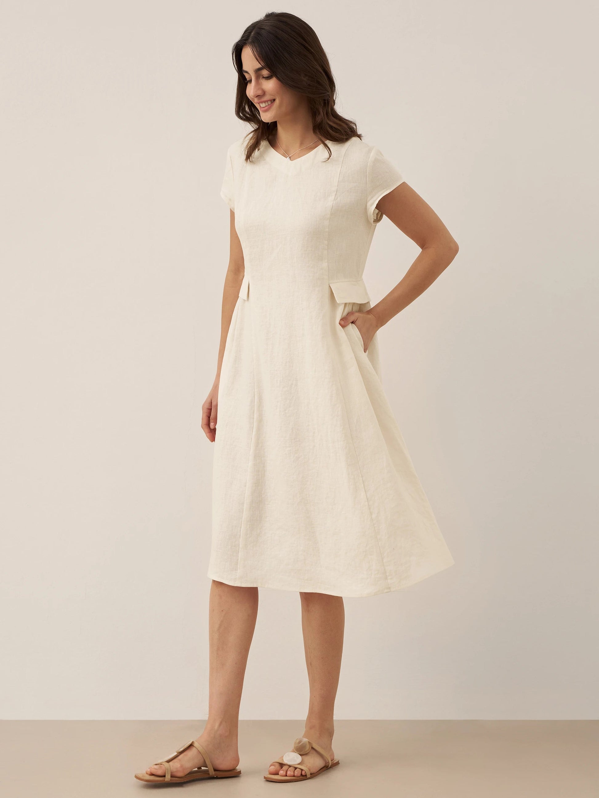 Damen Midi-Leinenkleid mit V-Ausschnitt und kurzen Ärmeln-Midi Dress-Alpenkind