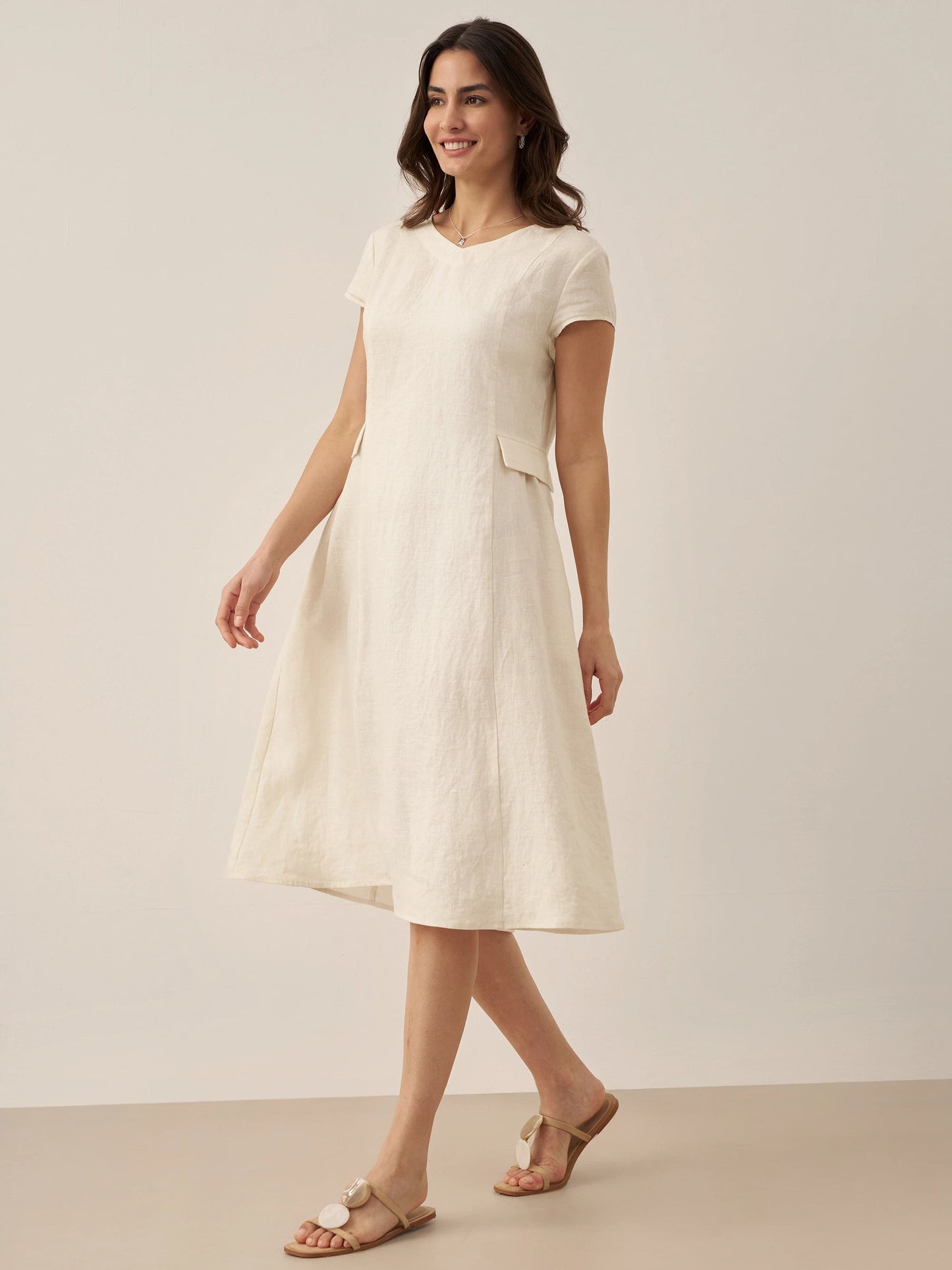 Damen Midi-Leinenkleid mit V-Ausschnitt und kurzen Ärmeln-Midi Dress-Alpenkind