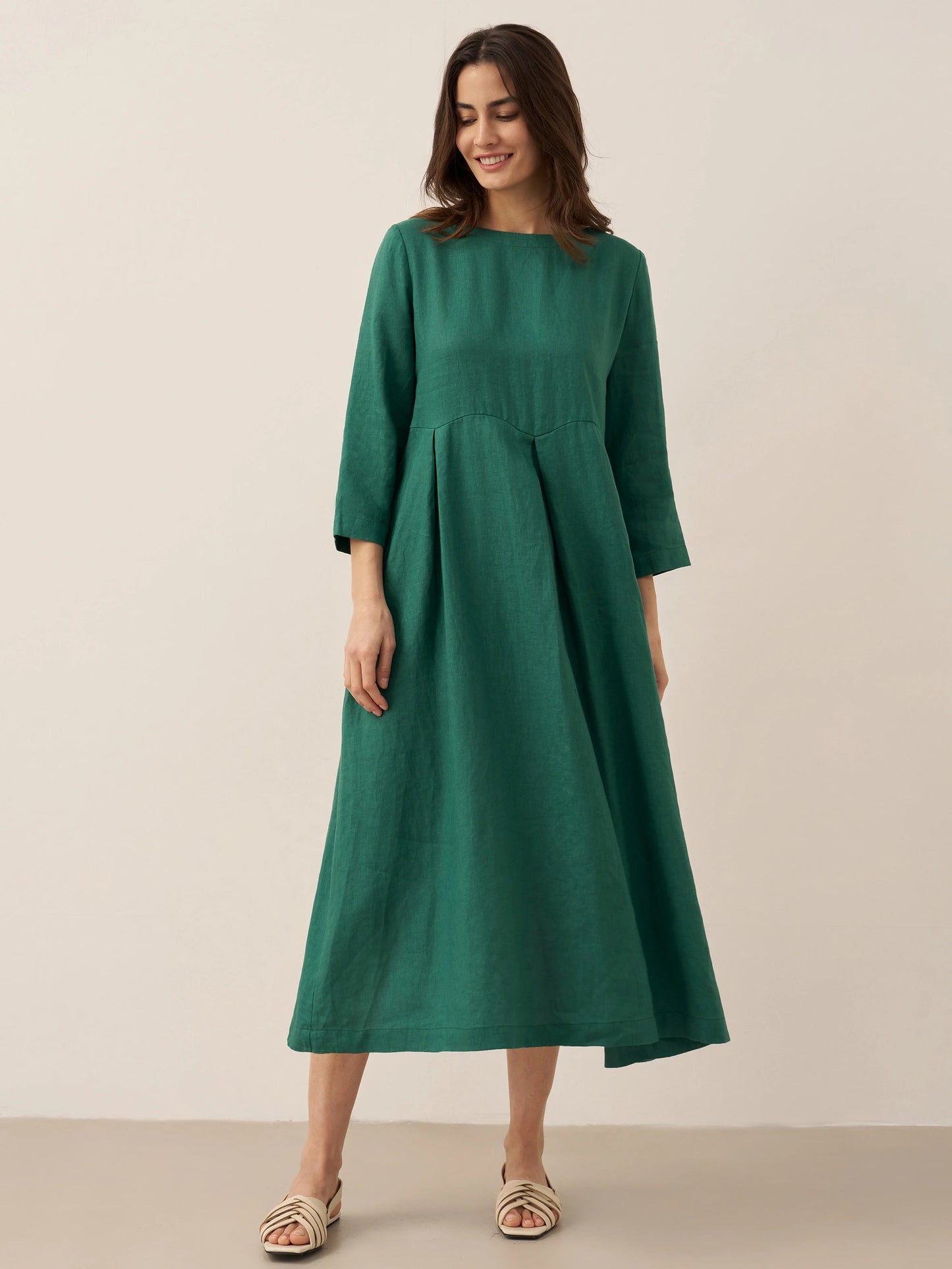 Damen-Midikleid aus Leinen mit U-Boot-Ausschnitt und Falten-Midi Dress-Alpenkind