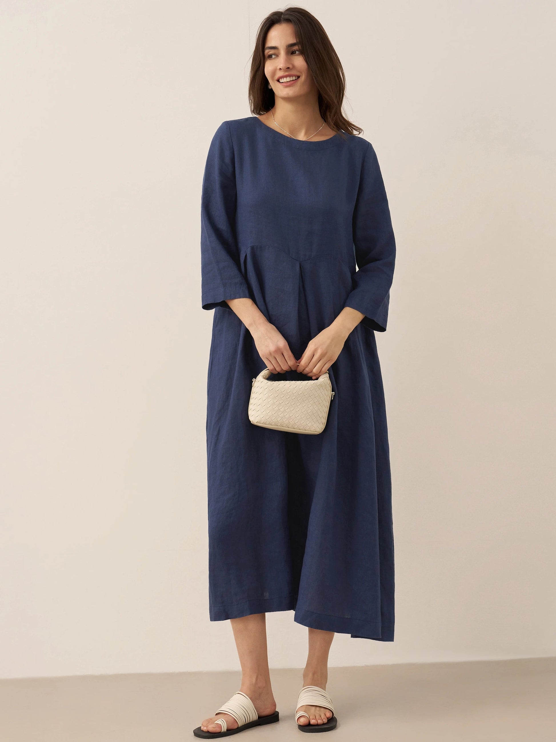 Damen-Midikleid aus Leinen mit U-Boot-Ausschnitt und Falten-Midi Dress-Alpenkind