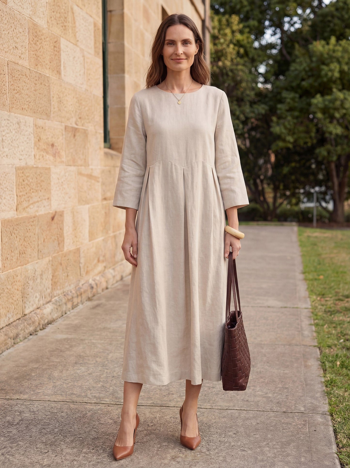 Damen-Midikleid aus Leinen mit U-Boot-Ausschnitt und Falten-Midi Dress-Alpenkind