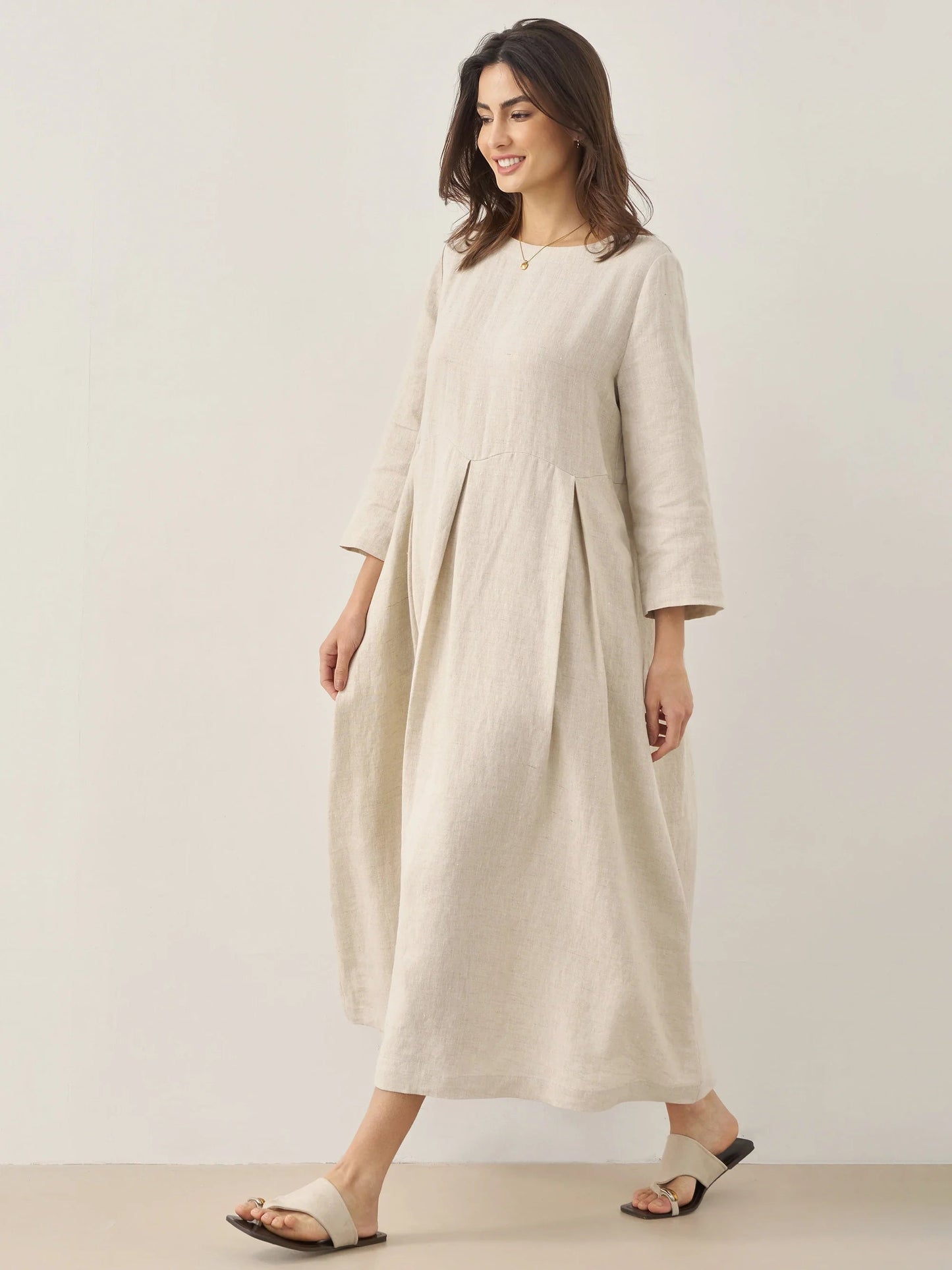 Damen-Midikleid aus Leinen mit U-Boot-Ausschnitt und Falten-Midi Dress-Alpenkind