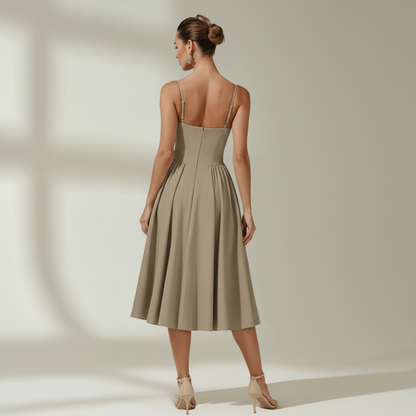 Damen Midikleid mit Blumenmuster und schmalen Trägern-Midi Dress-Alpenkind