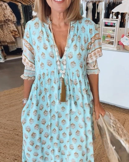Damen-Midikleid mit Blumenmuster und V-Ausschnitt-Midi Dress-Alpenkind