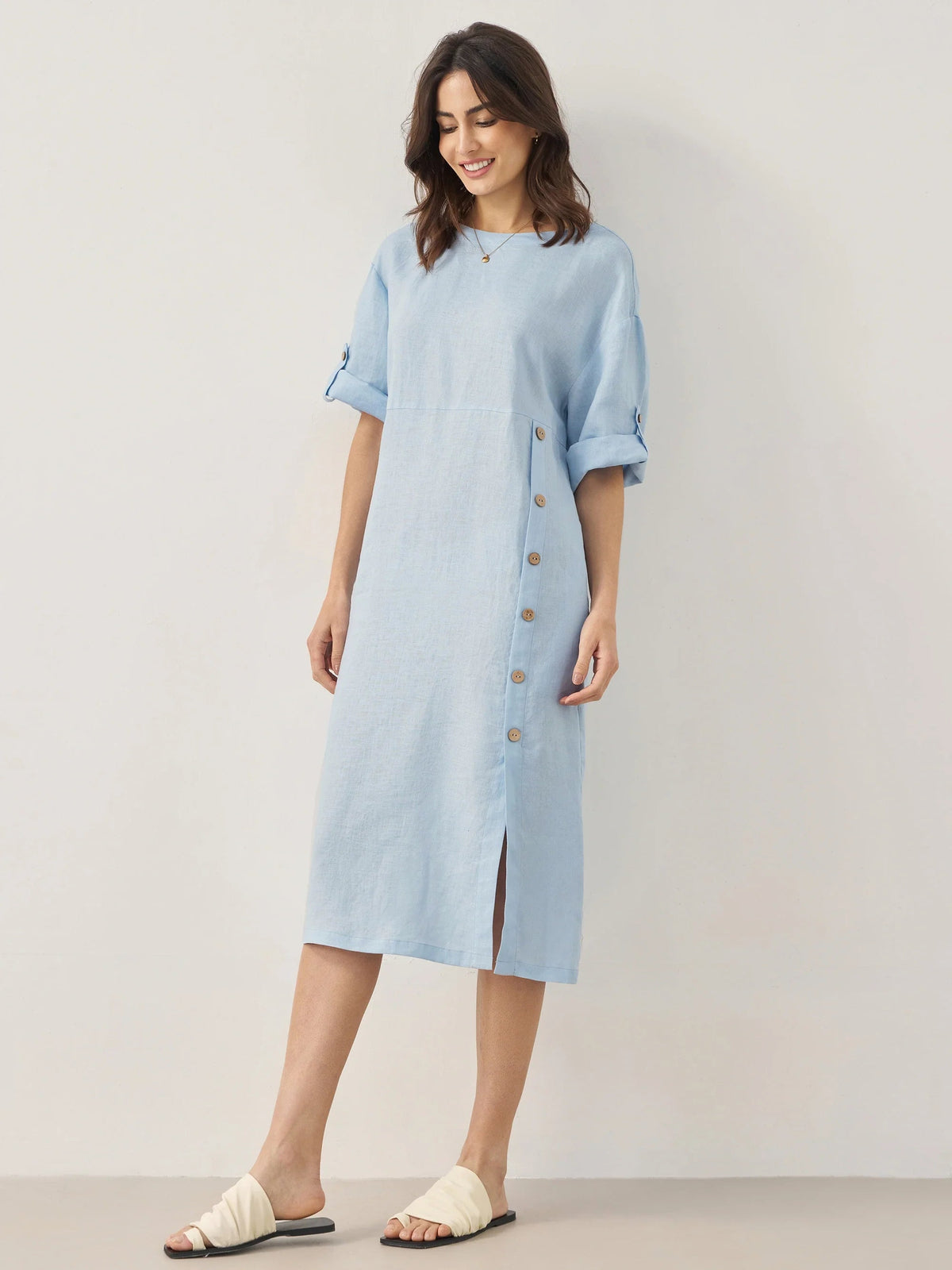 Damen-Midikleid mit Rundhalsausschnitt und seitlicher Knopfleiste-Midi Dress-Alpenkind
