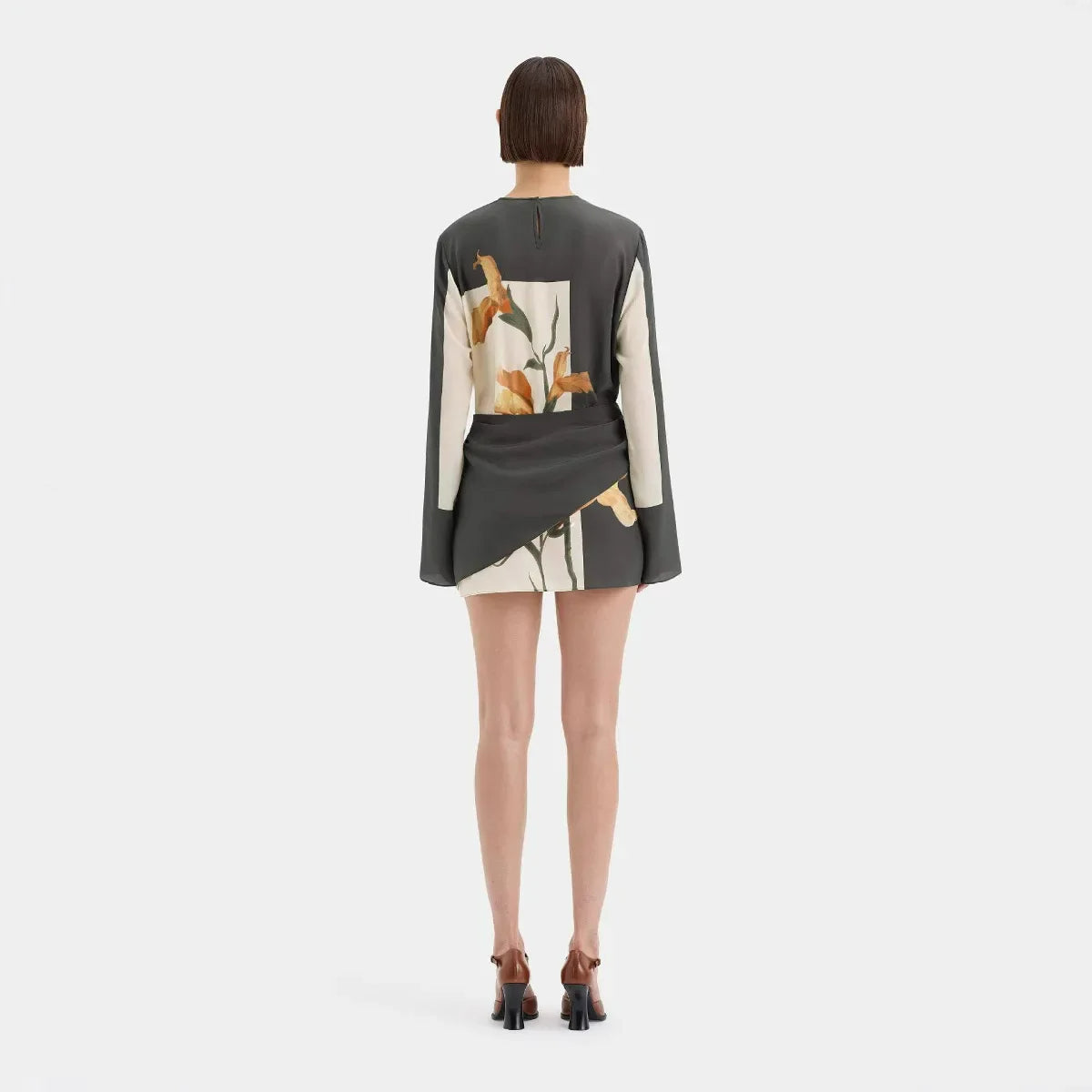 Damen Minikleid mit langen Ärmeln und floralem Druck-Mini Dress-Alpenkind