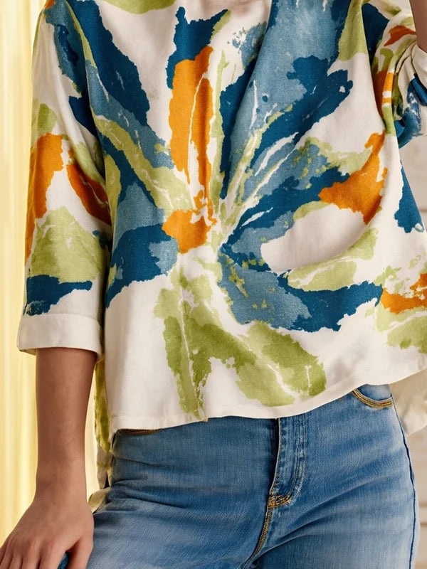 Damen-Oberteil mit abstraktem Print und Rundhalsausschnitt-Tops for women-Alpenkind