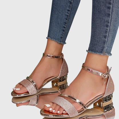 Damen Offene Wedge-Sandalen mit Knöchelriemen und Metallischen Details-Footwear for women-Alpenkind