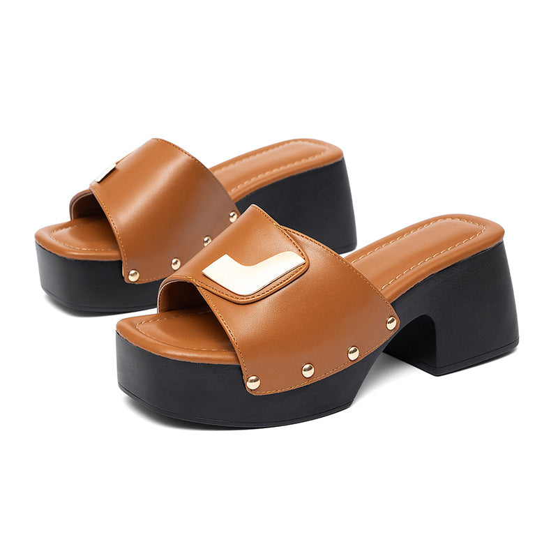 Damen-Plateau-Mules mit Blockabsatz und Metallic-Detail-Footwear for women-Alpenkind