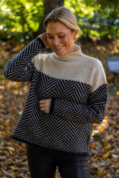 Damen-Pullover mit Chevron-Muster und Stehkragen-Sweaters for Women-Alpenkind