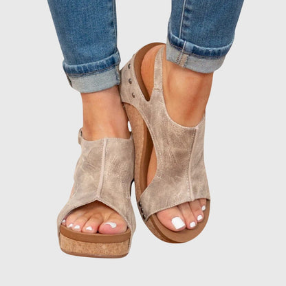 Damen-Sandalen mit offener Zehenpartie und Kork-Keilabsatz-Footwear for women-Alpenkind