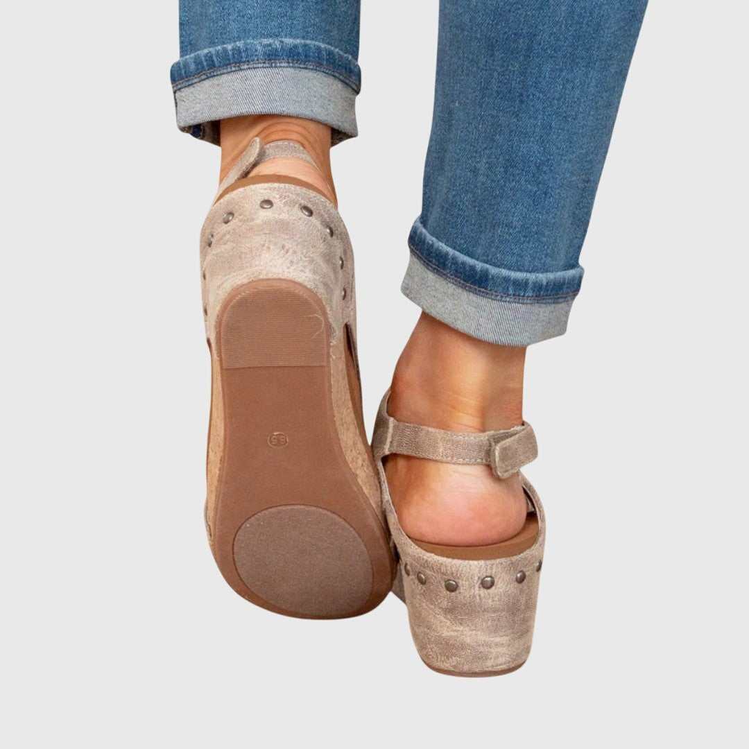 Damen-Sandalen mit offener Zehenpartie und Kork-Keilabsatz-Footwear for women-Alpenkind