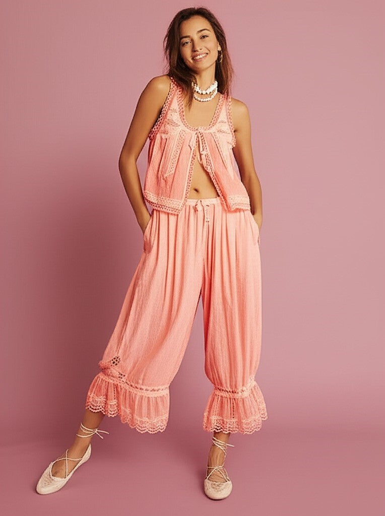 Damen-Set aus Weste mit Spitzenbesatz und Hose mit weitem Bein-Sets for women-Alpenkind