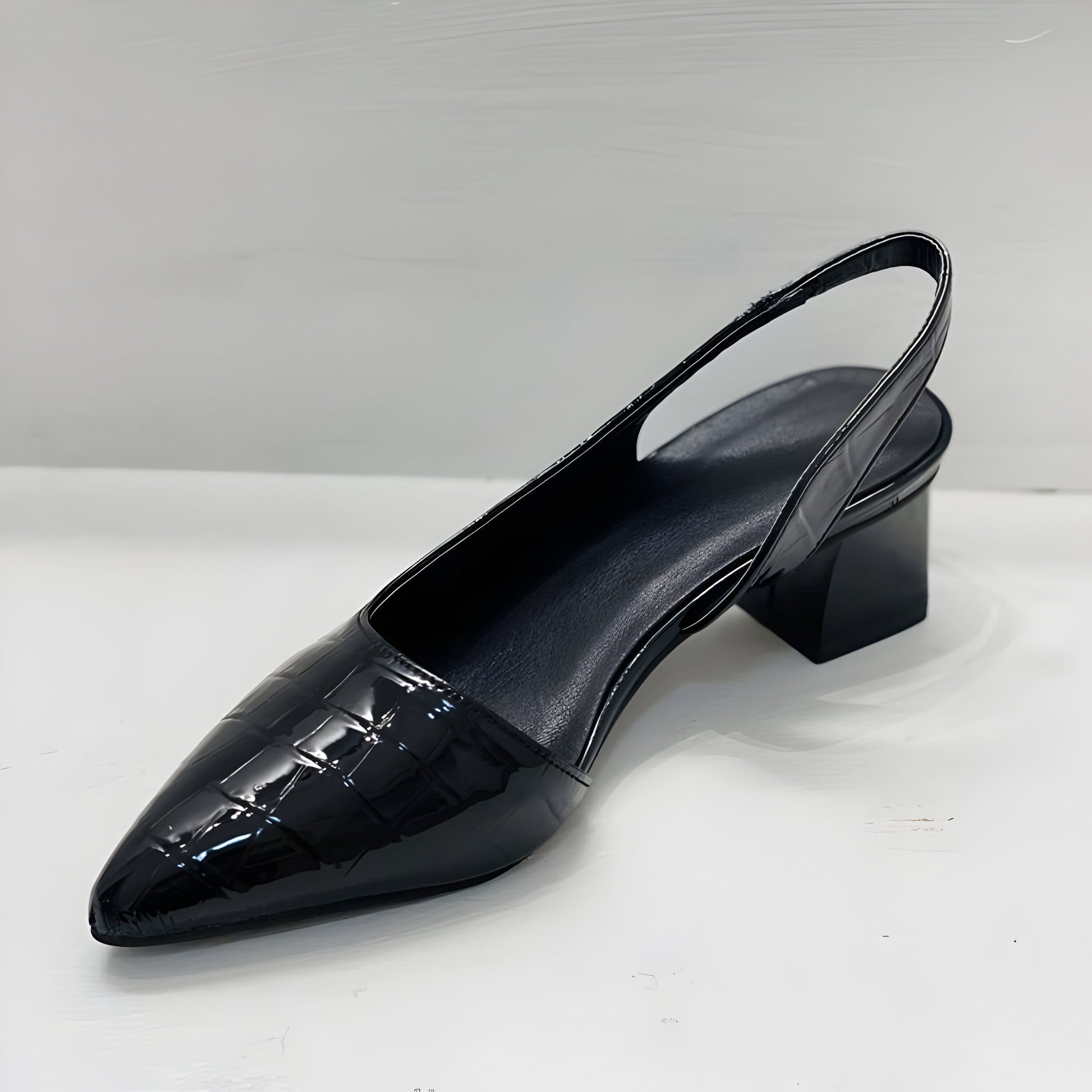 Damen Slingback-Pumps mit spitzer Kappe und Blockabsatz-Footwear for women-Alpenkind