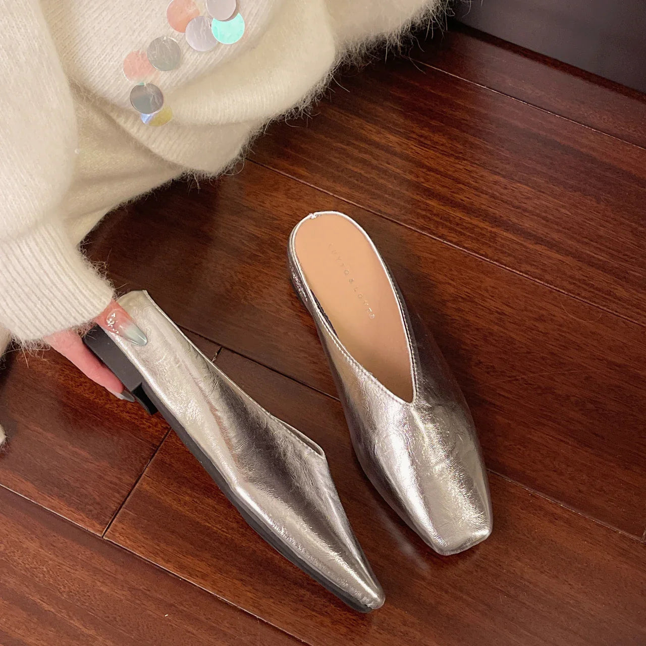Damen Slipper mit Geschlossener Spitze und Flacher Sohle-Footwear for women-Alpenkind