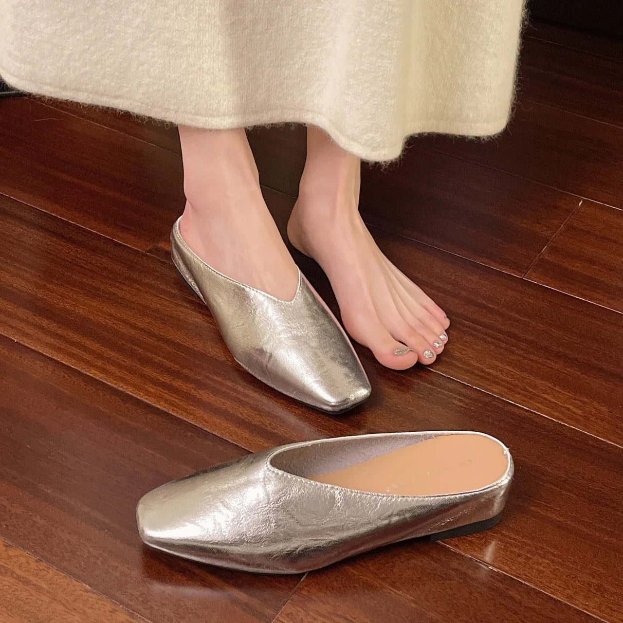 Damen Slipper mit Geschlossener Spitze und Flacher Sohle-Footwear for women-Alpenkind