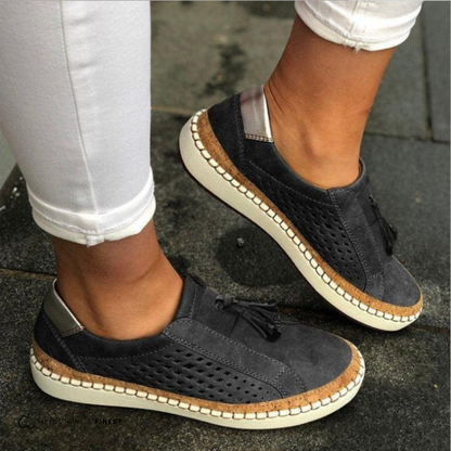 Damen-Slipper mit Quasten-Detail-Footwear for women-Alpenkind