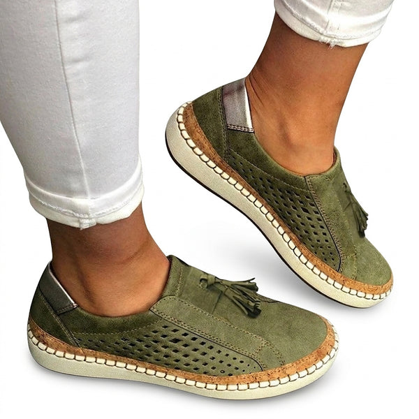 Damen-Slipper mit Quasten-Detail-Footwear for women-Alpenkind